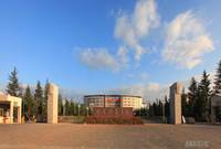 曲靖師范學(xué)院&mdash;&mdash;學(xué)校大門