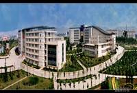 曲靖師范學(xué)院&mdash;&mdash;校園中心廣場外圍一角